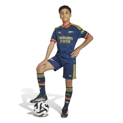 Arsenal kindertenue uit 2026/2027 donkerblauw met geel